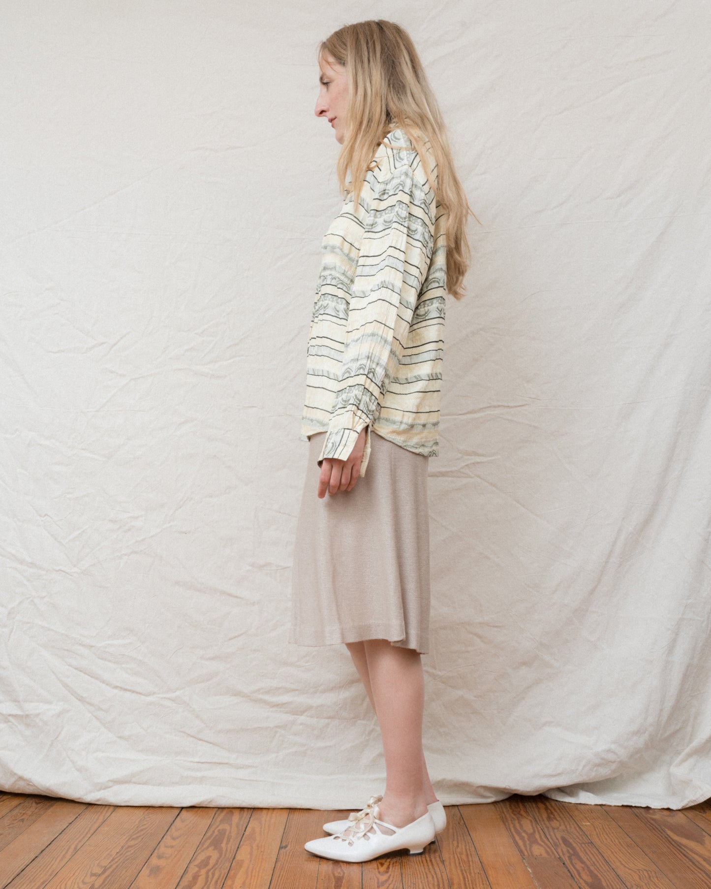Vintage Abstract Striped Shirt (S/M)