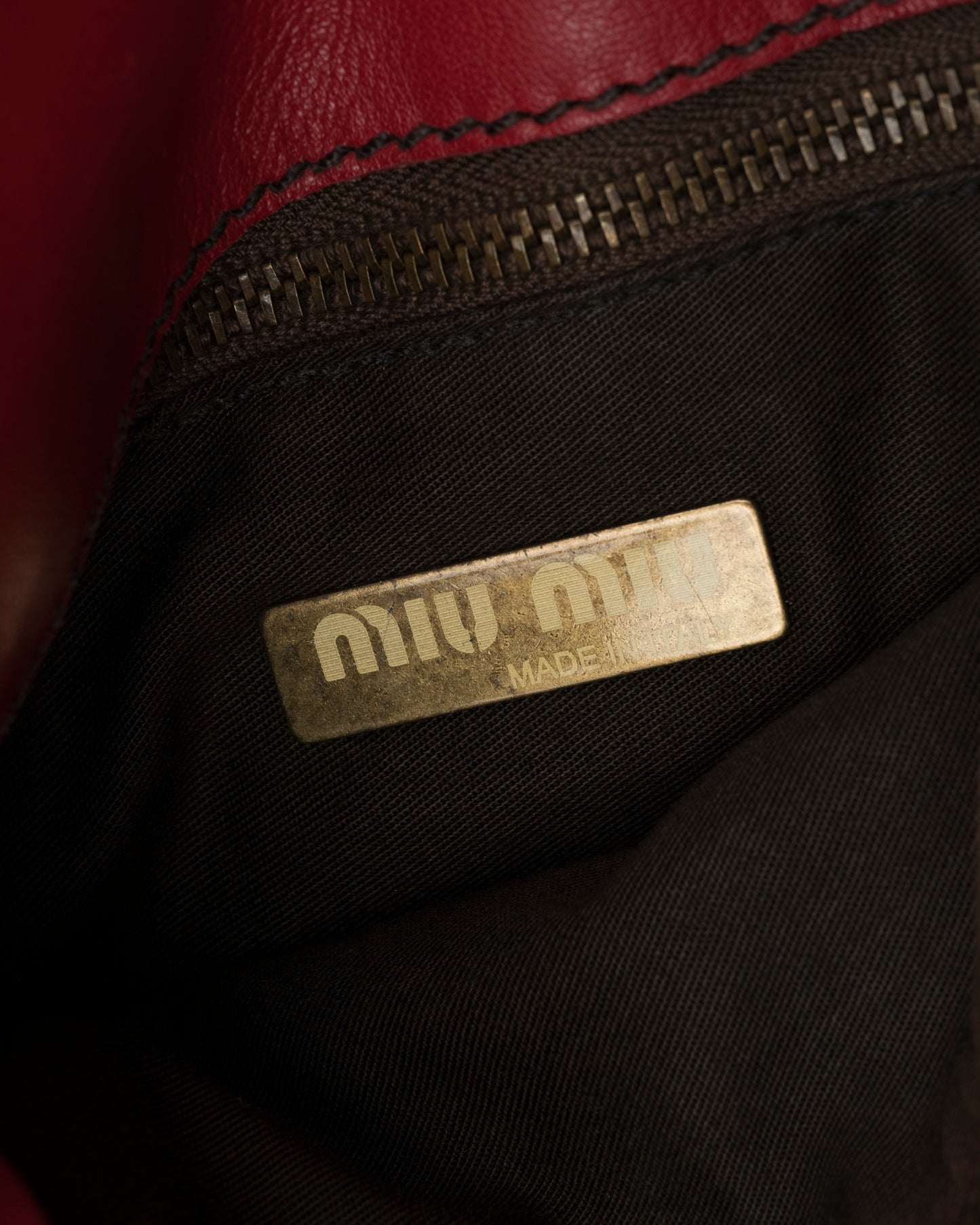 AW2003 MIU MIU Cherry Red Nappa Leather Turn Lock Bag
