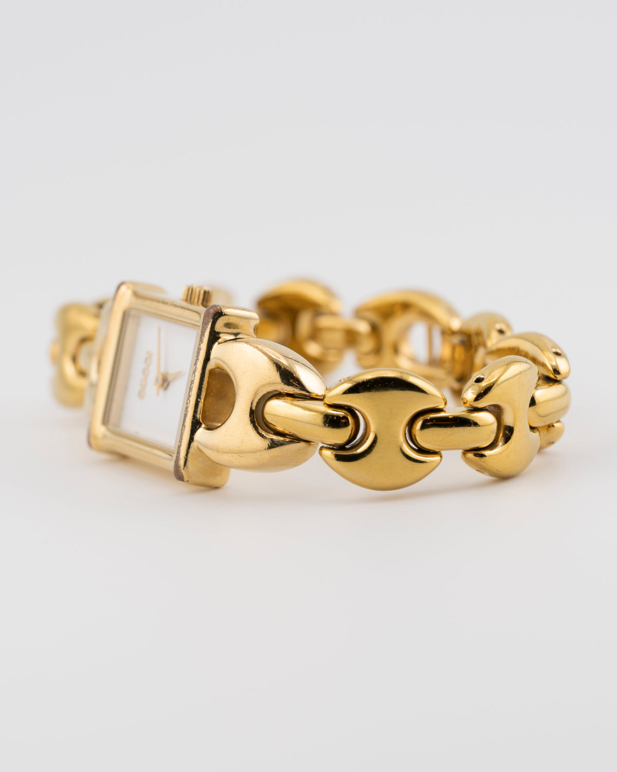 90s GUCCI 1800L Gold Chunky Chain Watch