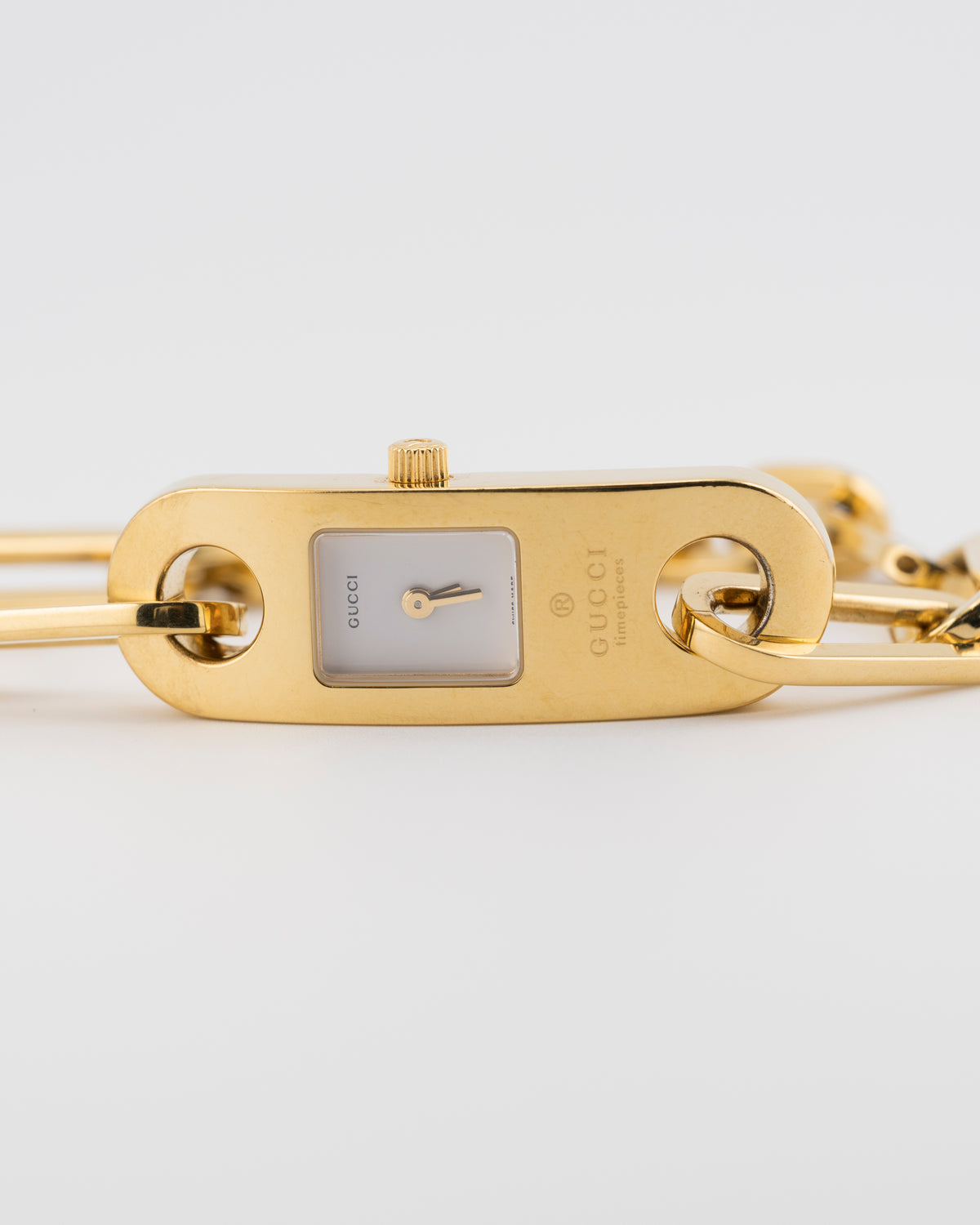 90s GUCCI 6100L Gold Chunky Chain Watch