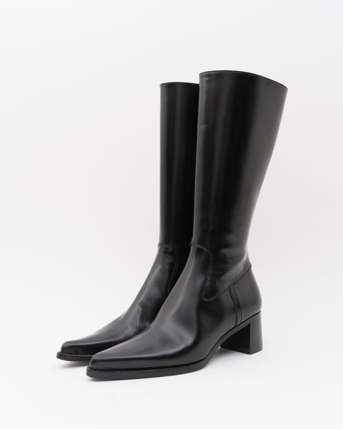 2000s MIU MIU Pointed Toe Black Patent Boots (35)