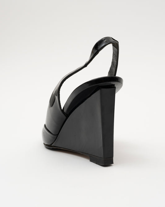 2000s MIU MIU Black Patent Wedges (36)