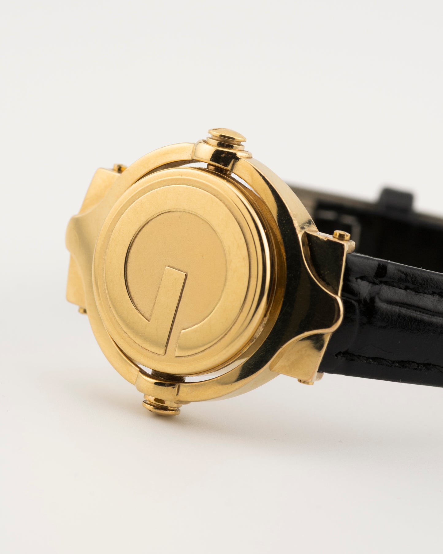 90s GUCCI 6600L Reverso Gold Watch