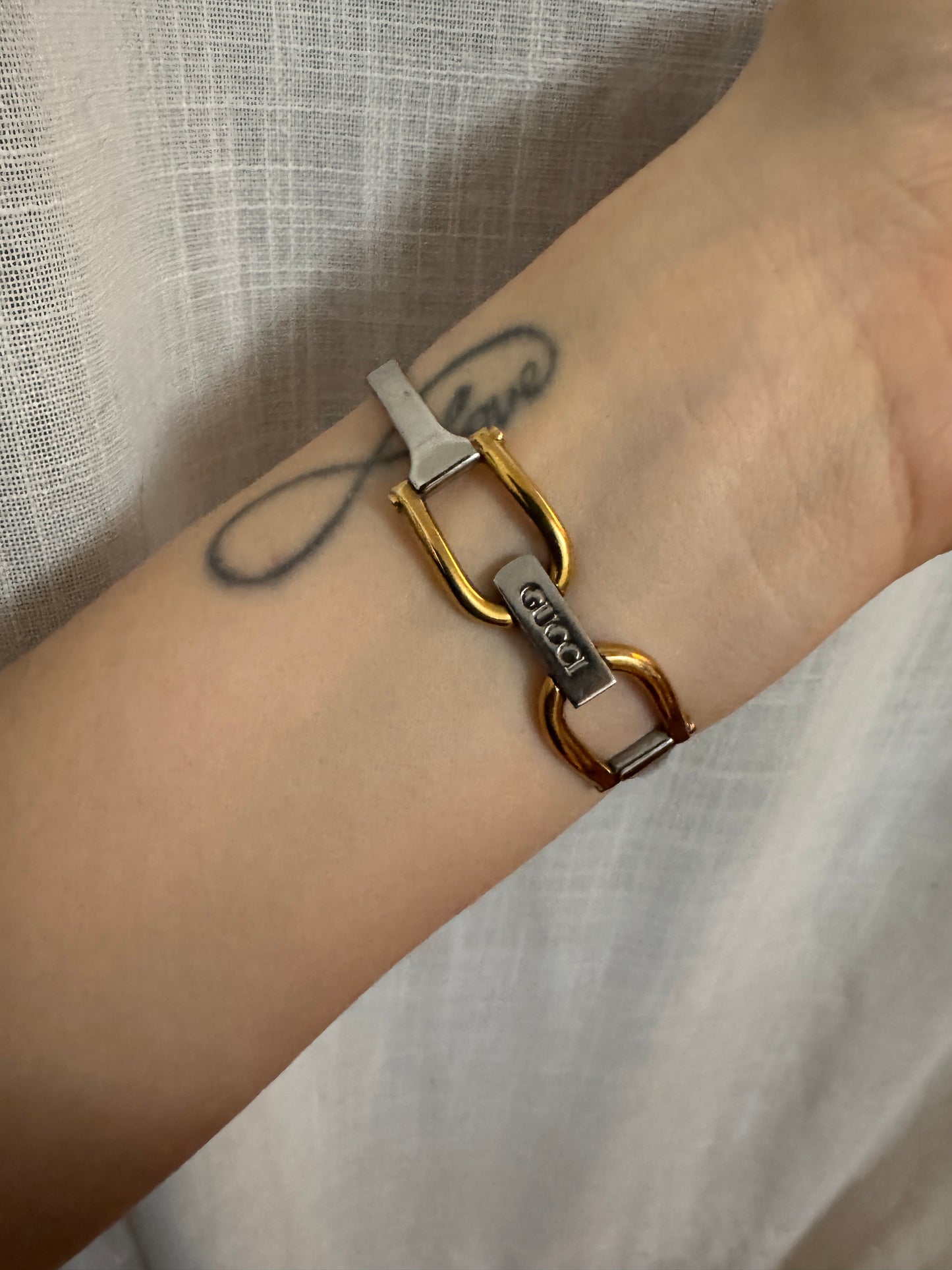 2000s GUCCI 1500L Black Dial Two Tone Bangle Watch