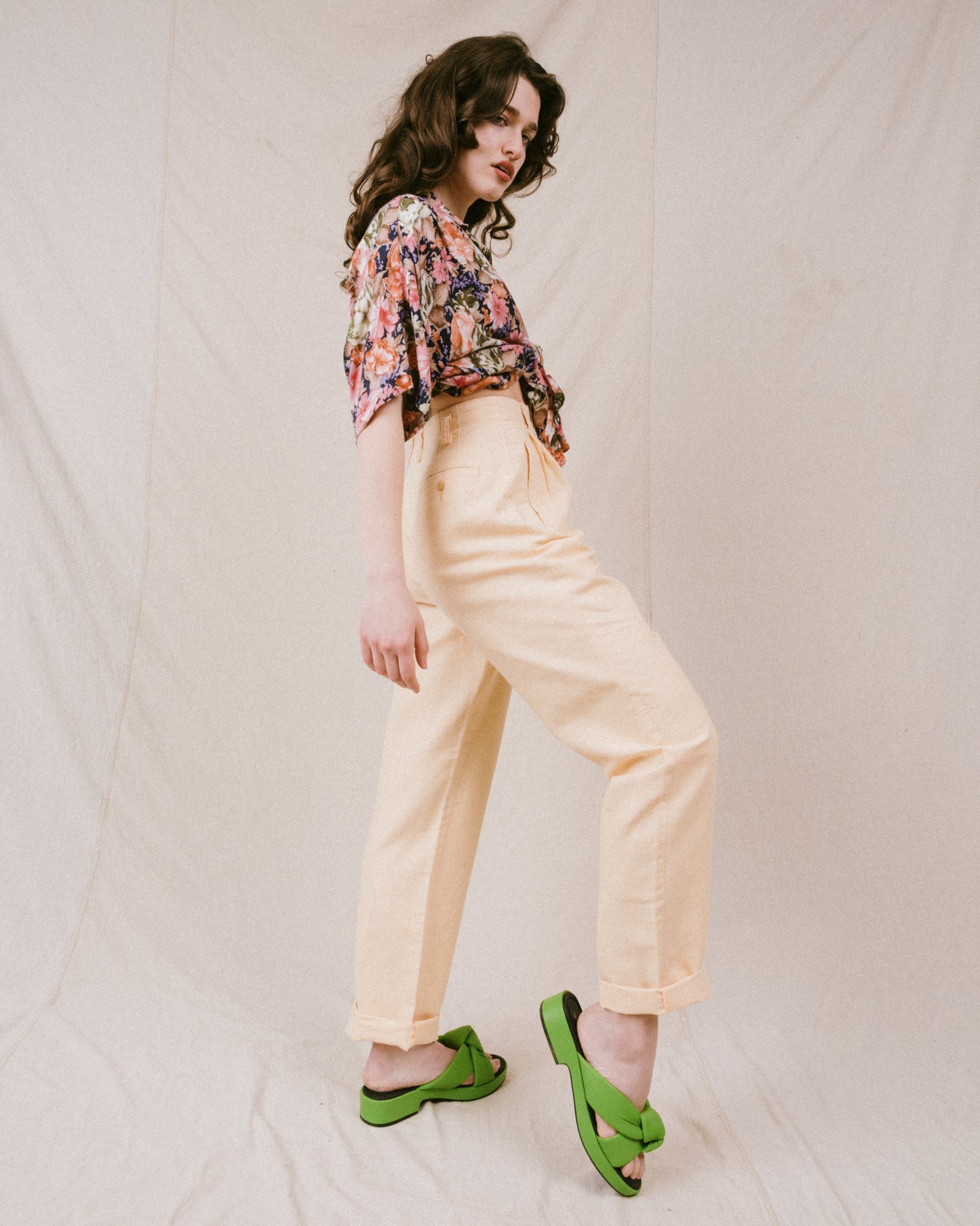 Vintage Pastel Floral Blouse (S/M)
