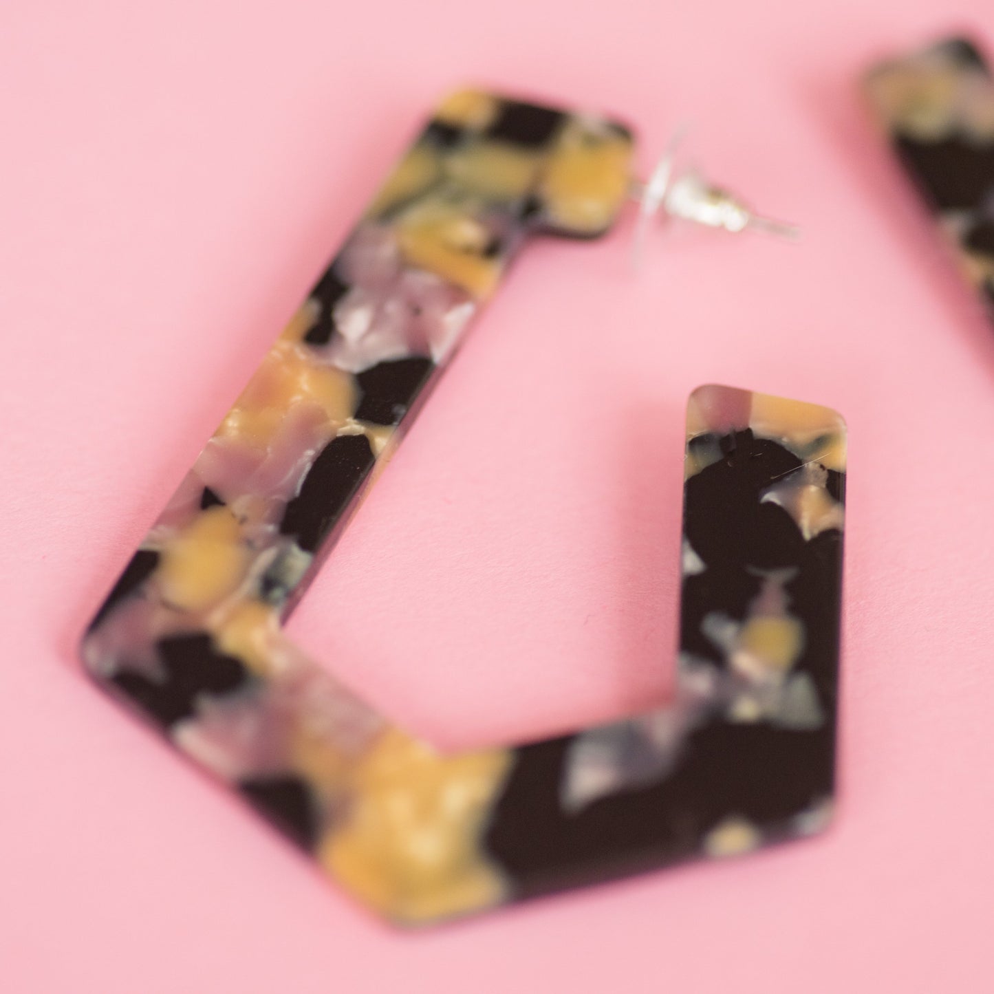 Blush Tortoise Geometric Hoop Earrings - Closed Caption | Shop Vintage + Handmade. Always Sustainable. Never Wasteful.
