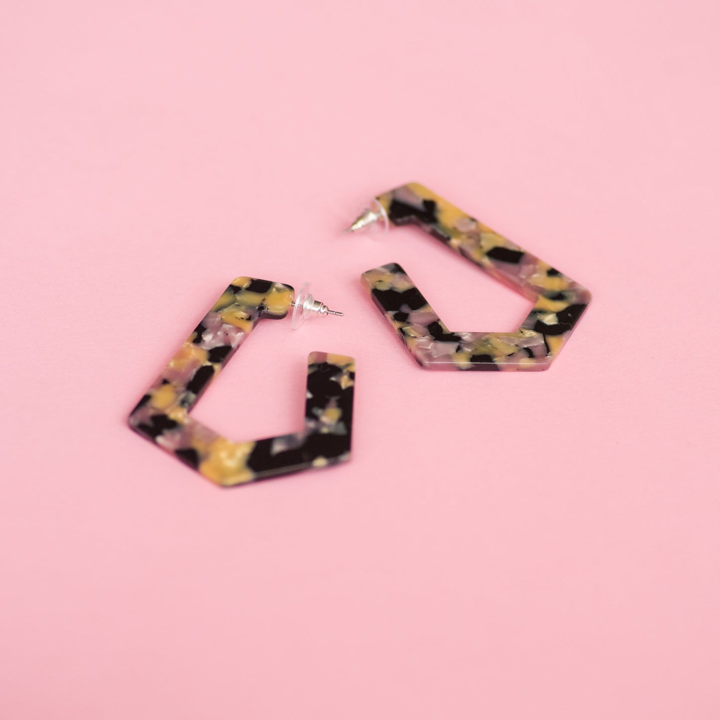 Blush Tortoise Geometric Hoop Earrings - Closed Caption | Shop Vintage + Handmade. Always Sustainable. Never Wasteful.