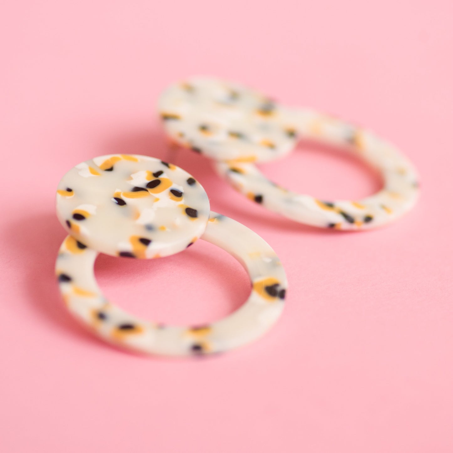 Orange Creamsicle Tortoise Double Circle Earrings - Closed Caption | Shop Vintage + Handmade. Always Sustainable. Never Wasteful.