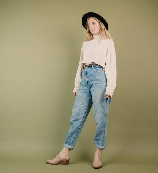 Vintage SASSON Medium Wash Denim Pants / S/M - Closed Caption