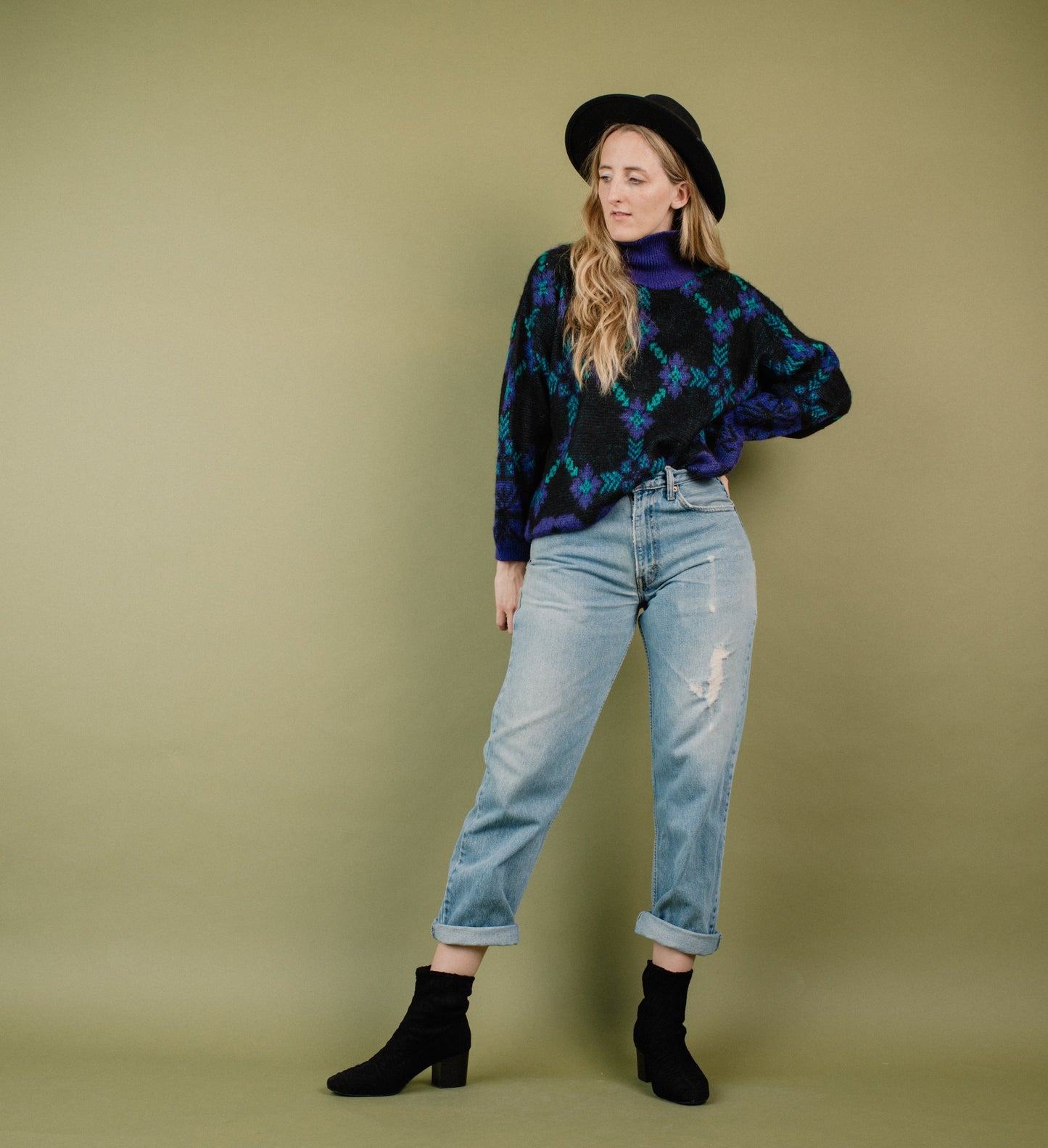 Vintage Distressed LEVI'S Denim Pants / S/M - Closed Caption
