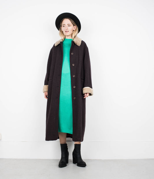 Vintage Dark Chocolate Teddy Bear Coat with Fur Trim / S - Closed Caption