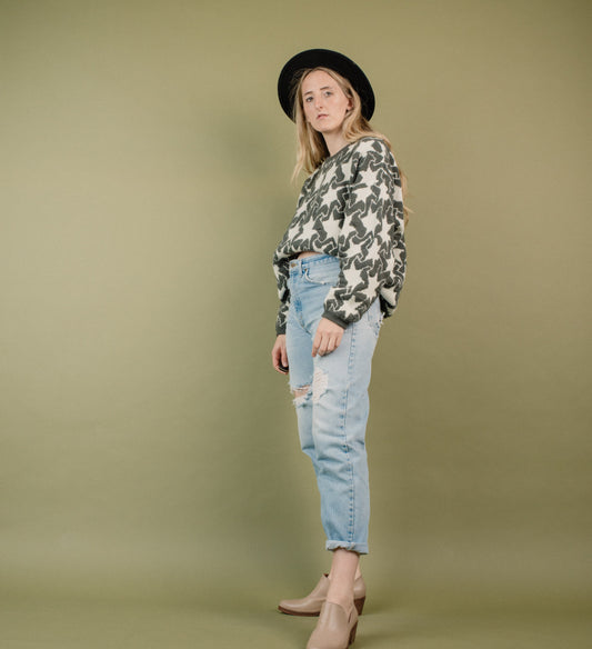 Vintage Oversized Grey + White Abstract Knit Sweater / S