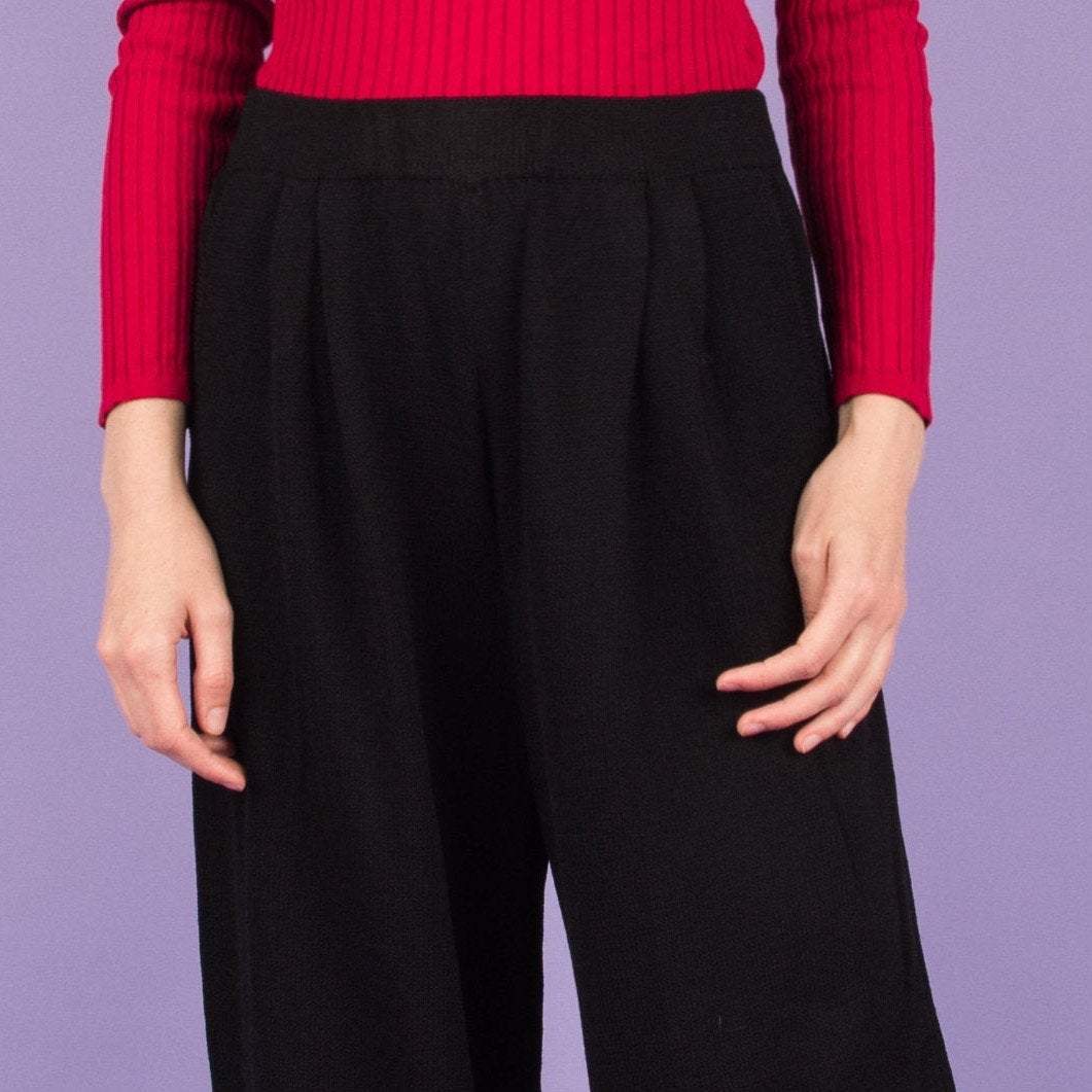 Vintage Charcoal Knit Pants (M/L)