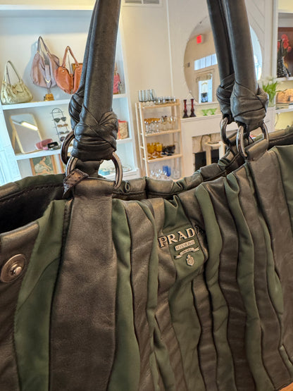 CC VTG PRADA Tessuto Green + Grey Waves Bag
