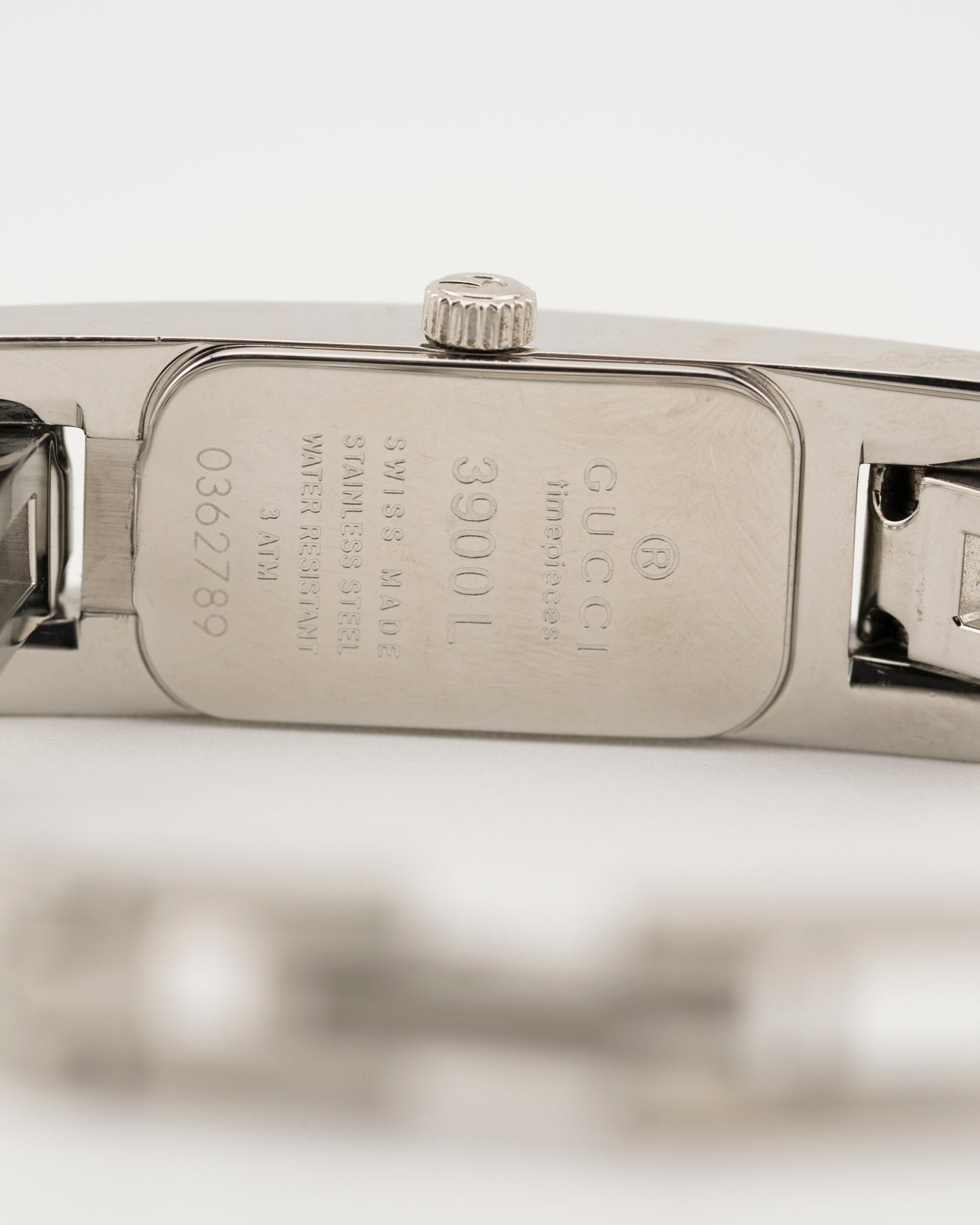 2000s GUCCI 3900L Silver GG Monogram Watch