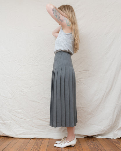 Vintage Grey Pleated Skirt (S/M)