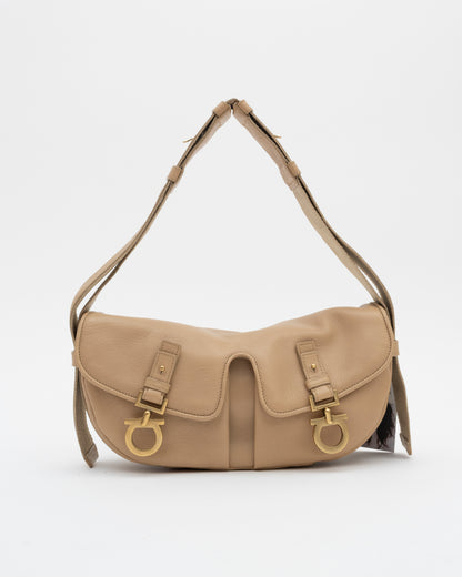 CC VTG SALVATORE FERRAGAMO Beige Gancini Bag