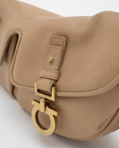 CC VTG SALVATORE FERRAGAMO Beige Gancini Bag