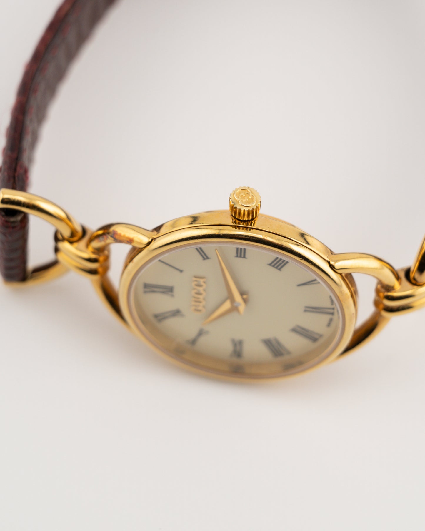 90s GUCCI 6000.2L Horsebit Watch w/Maroon Leather Band