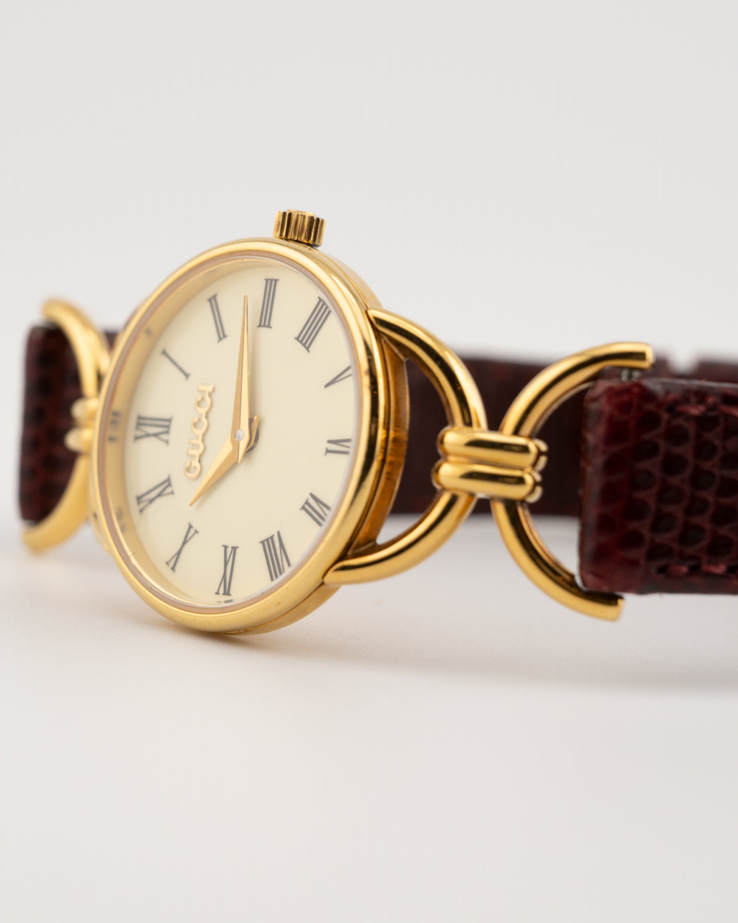 90s GUCCI 6000.2L Horsebit Watch w/Maroon Leather Band