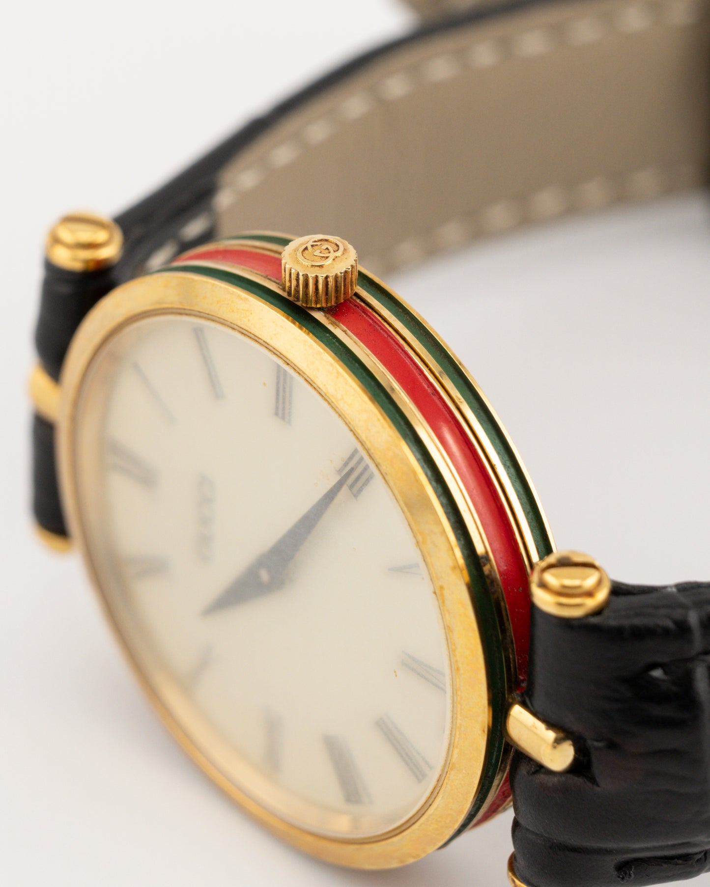 80s GUCCI 2000M Sherry Line Watch w/Black Leather Band
