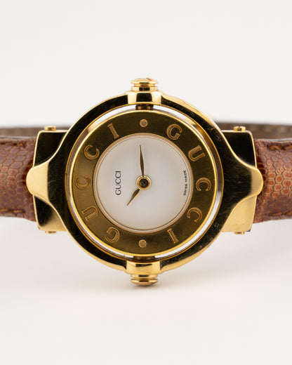 90s GUCCI 6600L Reverso Brown Leather Bangle Watch