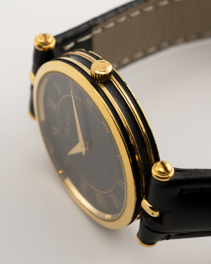 80s GUCCI 2000M Watch w/Black Leather Band