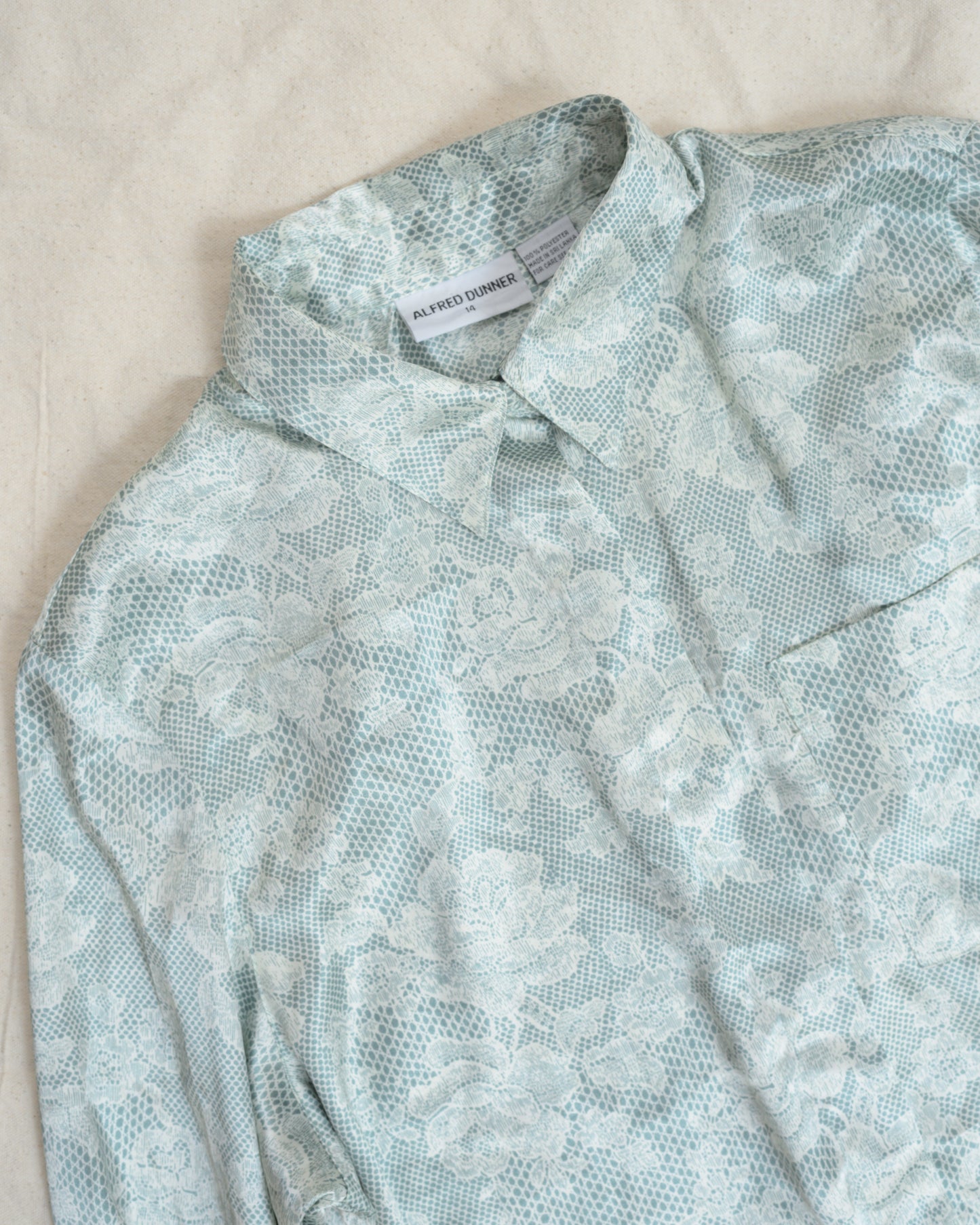 Vintage Floral Satin Shirt (S/M)