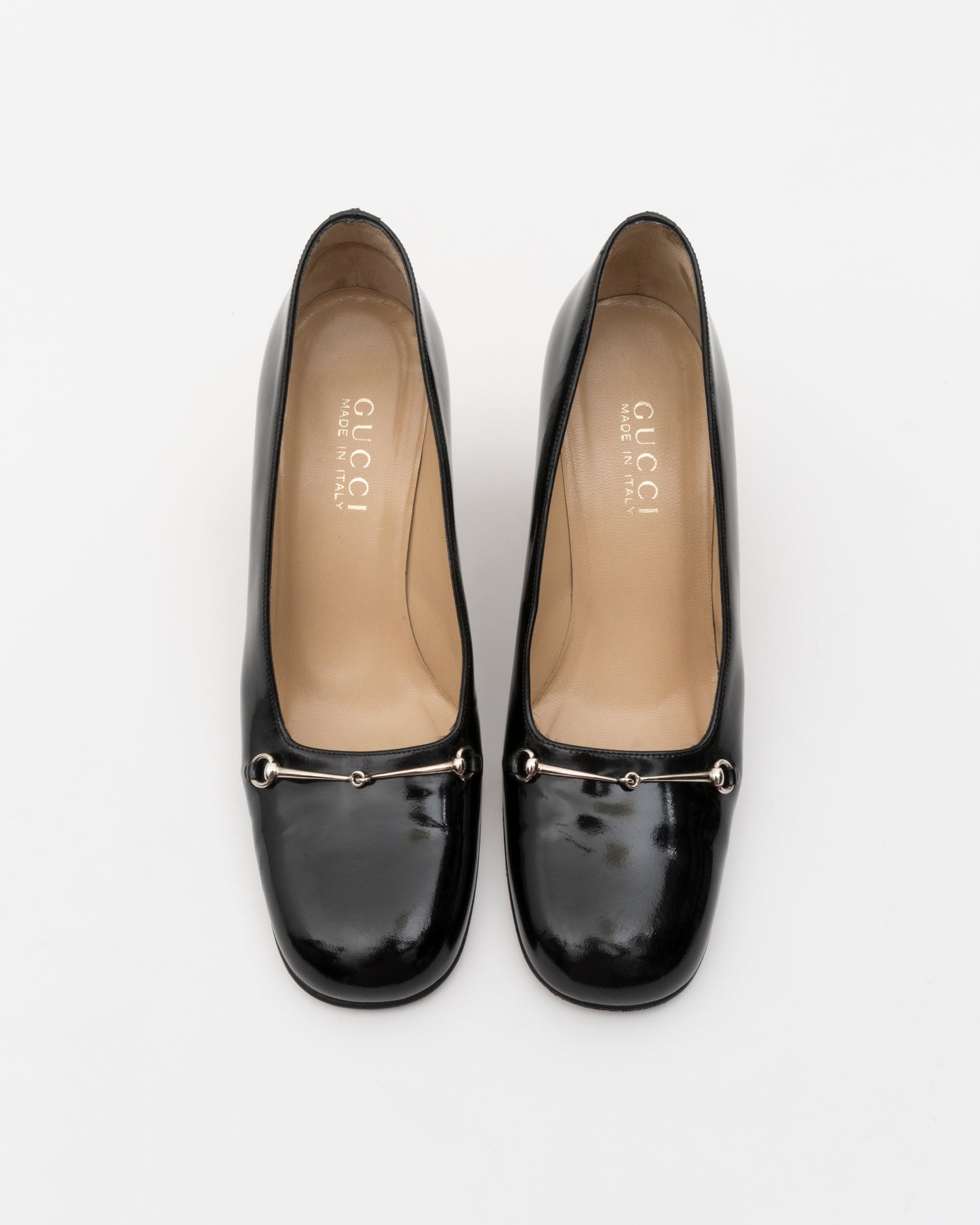 2000s GUCCI Black Horsebit Patent Leather Pumps (37)