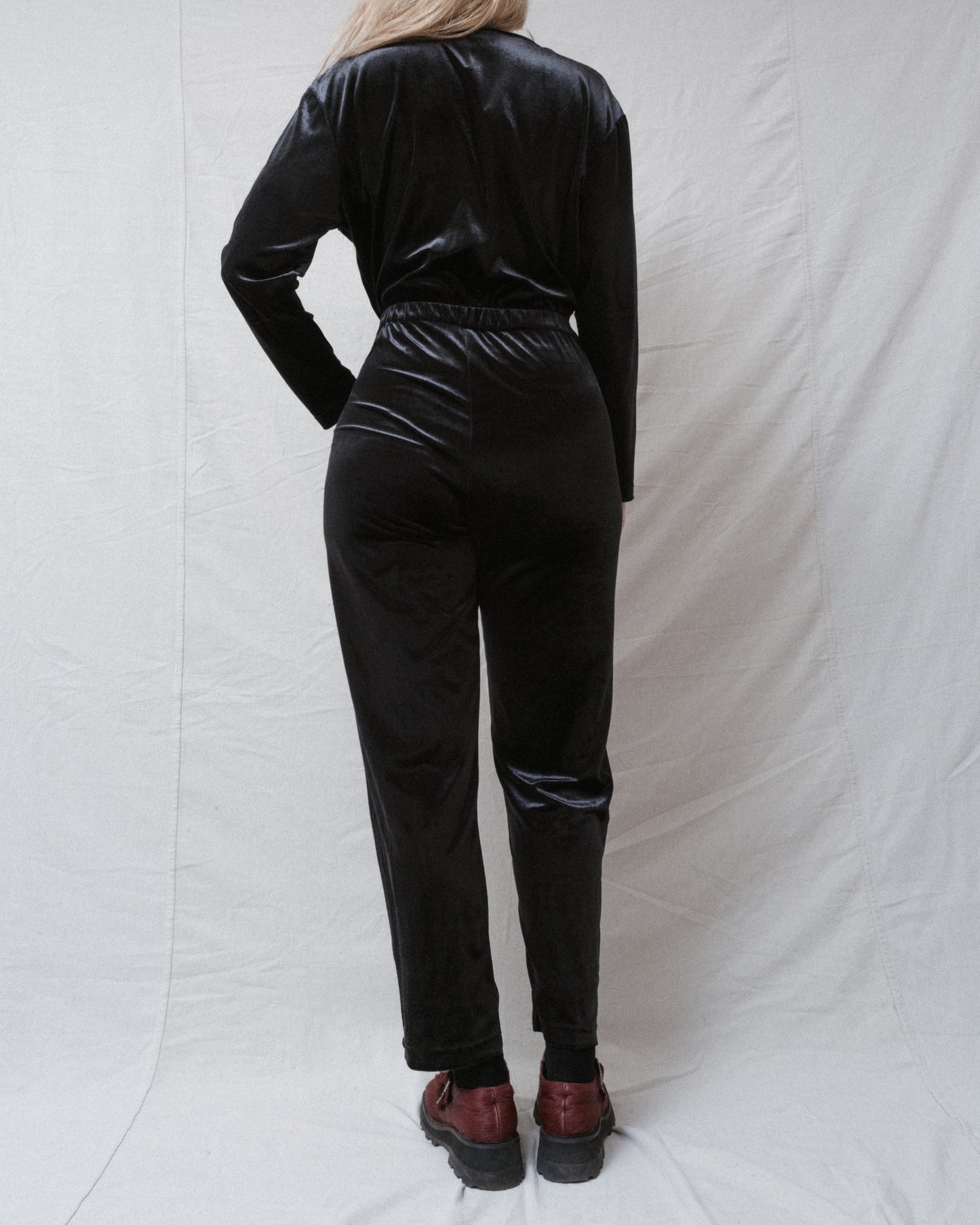 Vintage Black Velvet Jumpsuit (S/M)
