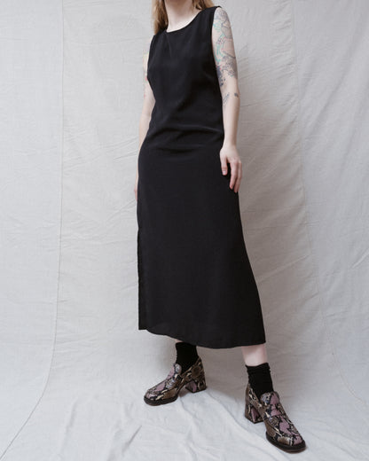 Vintage Black Crinkle Maxi Dress (S/M)