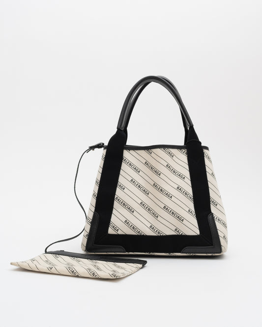 SS2019 BALENCIAGA Ivory Cabas Bag w/Pouch