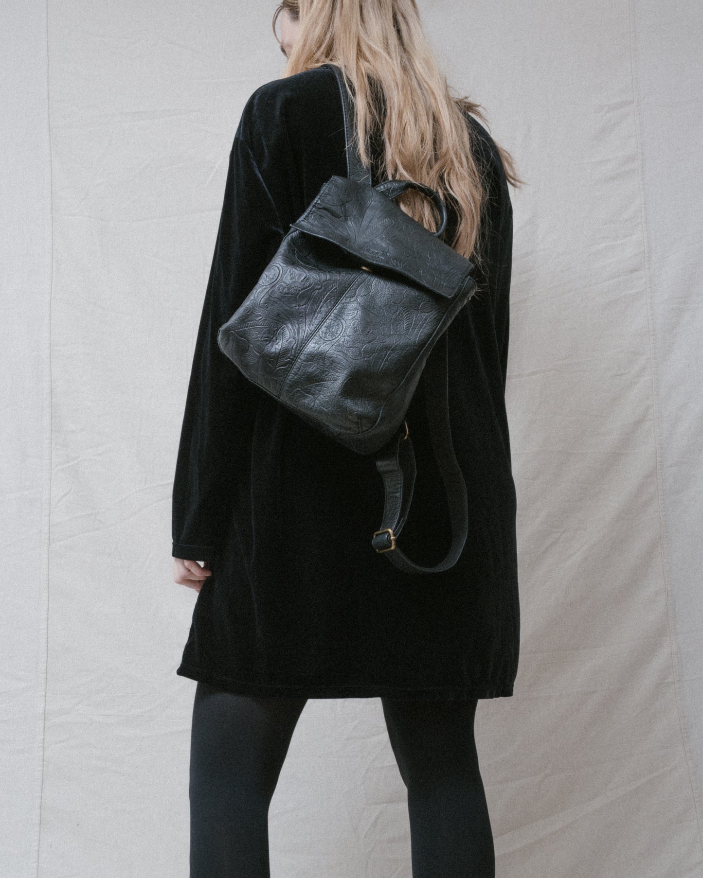 american leather company backpack Vintage Black Floral Tooled AMERICAN LEATHER CO Backpack – Closed Caption