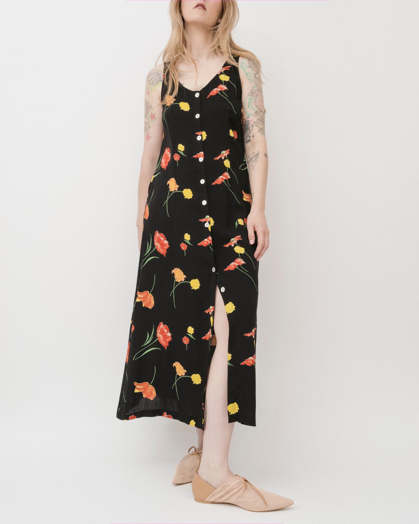 Vintage 90s Floral Maxi Dress (M) Closed Caption Vintage 90s Floral Maxi Dress (M) Closed Caption