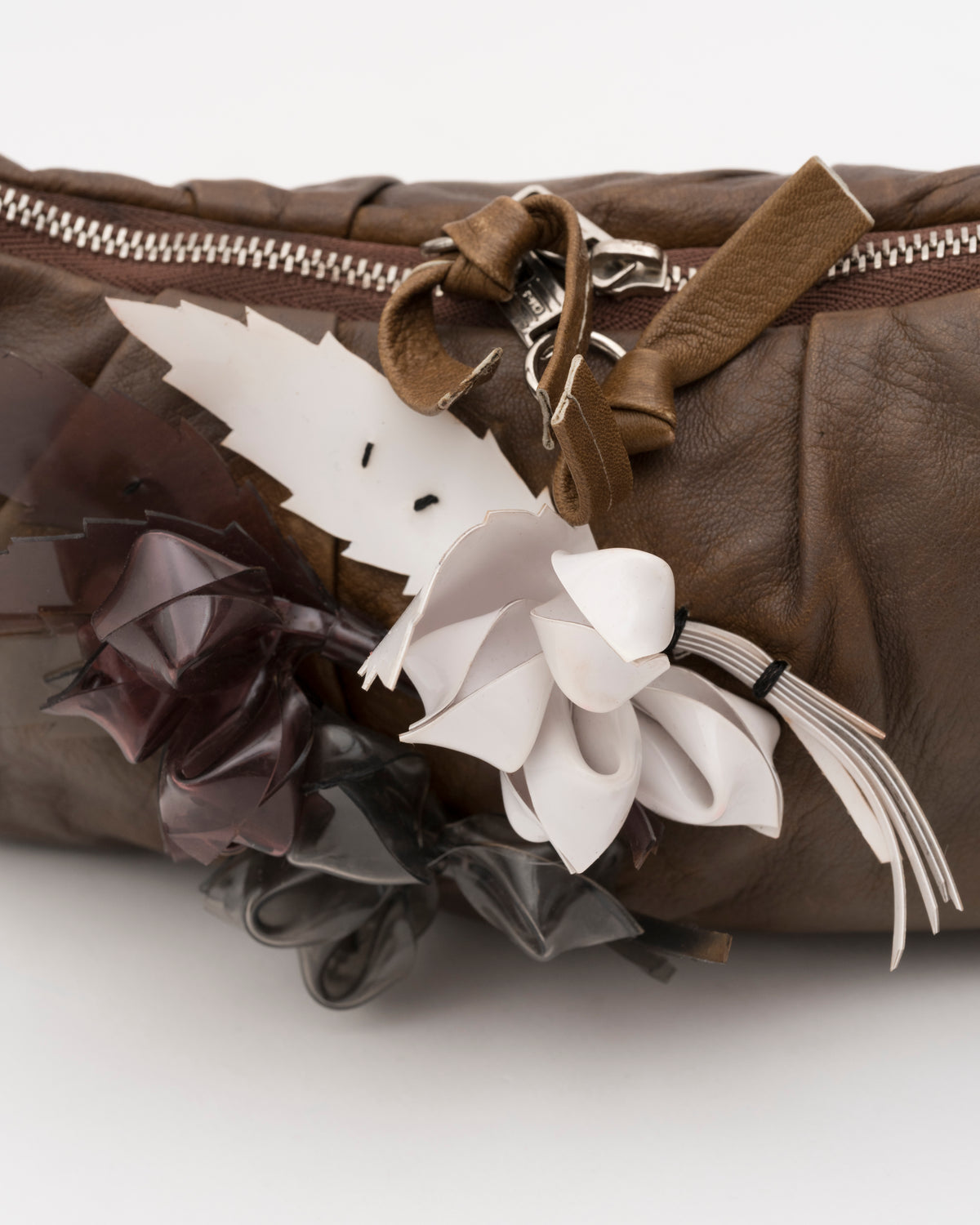 2000s Rare CHLOE Ruched Nappa Leather Floral Appliqué Bag