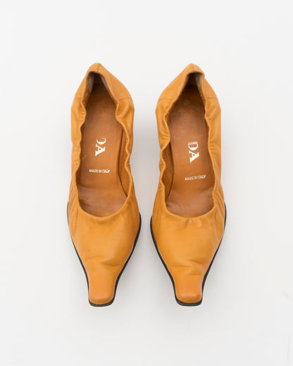 90s PRADA Marigold Ruched Leather Chisel Toe Kitten Heels (35.5)