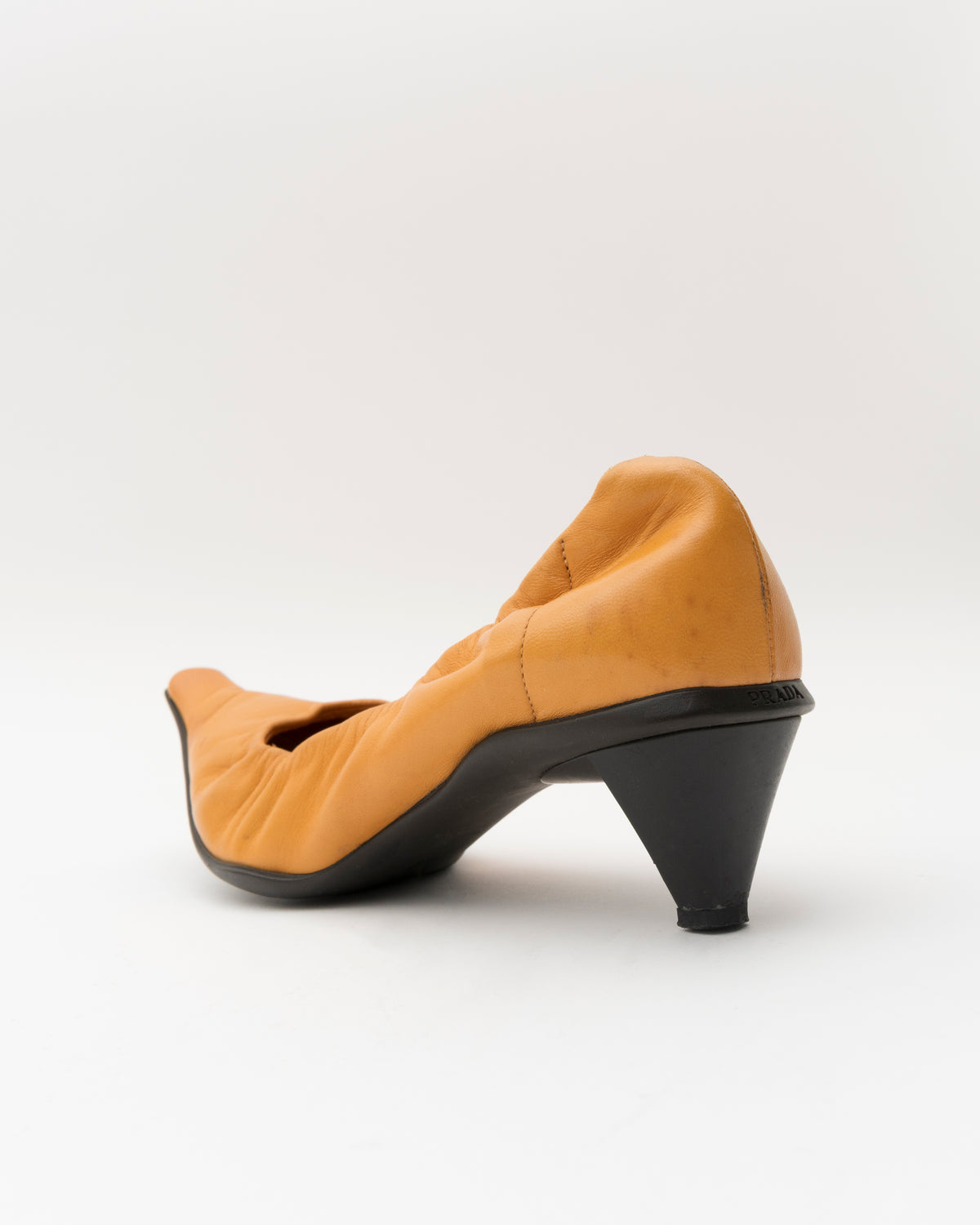 90s PRADA Marigold Ruched Leather Chisel Toe Kitten Heels (35.5)