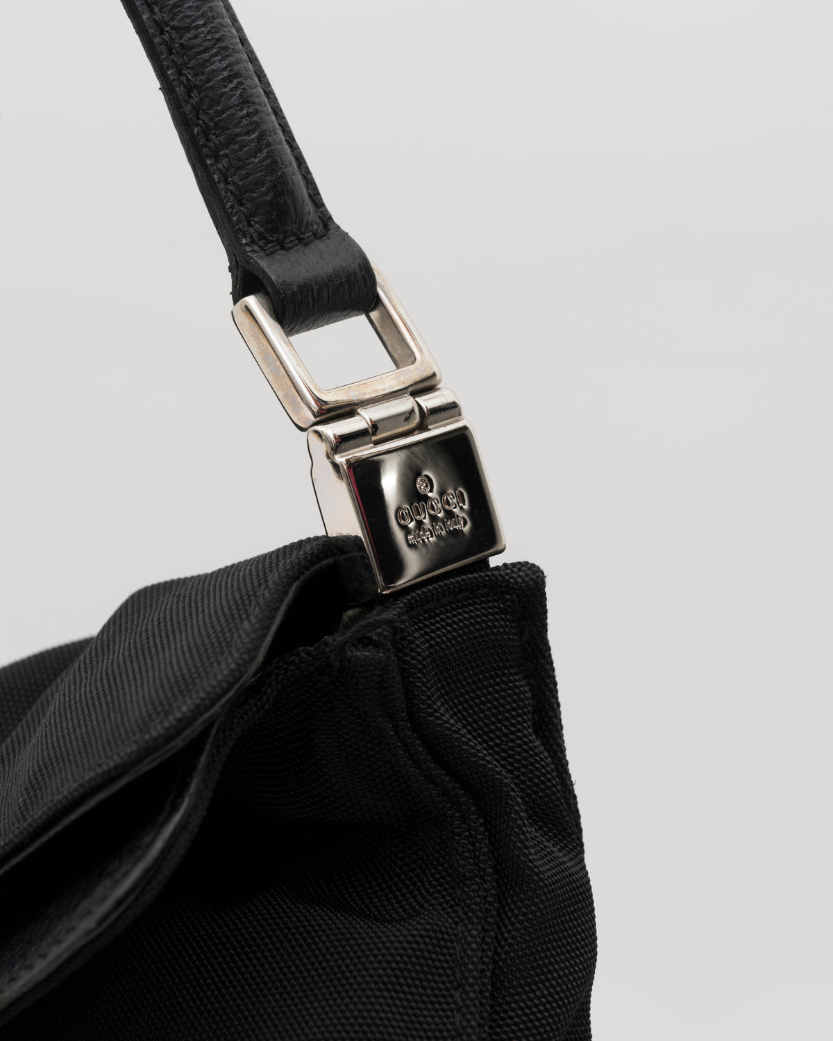 90s GUCCI Black Nylon & Leather Jackie Hobo Bag