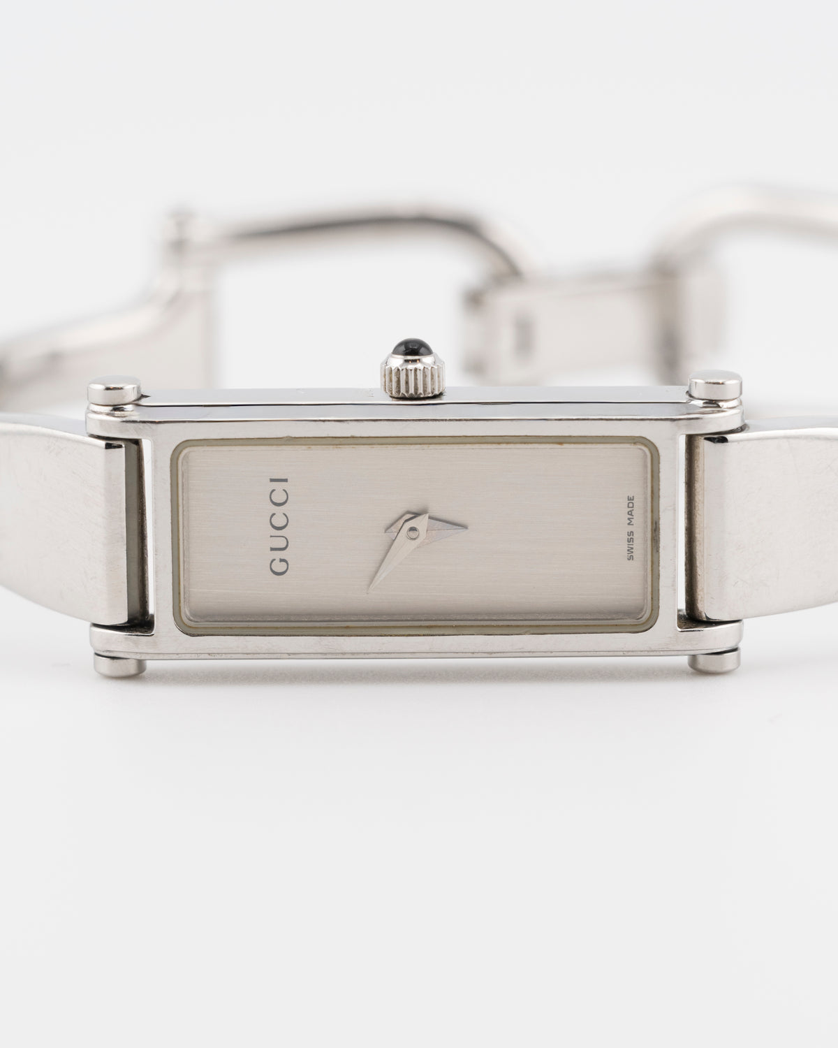 90s GUCCI 1500L Silver Bangle Watch