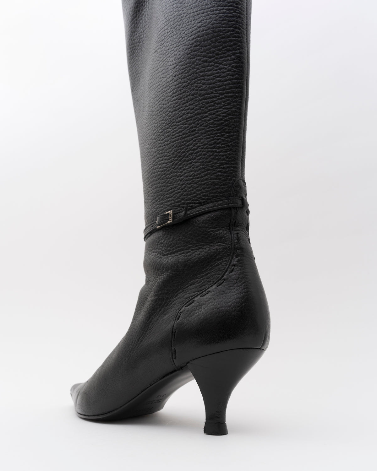 2000s FENDI Black Pebbled Leather Tall Boots (35.5)
