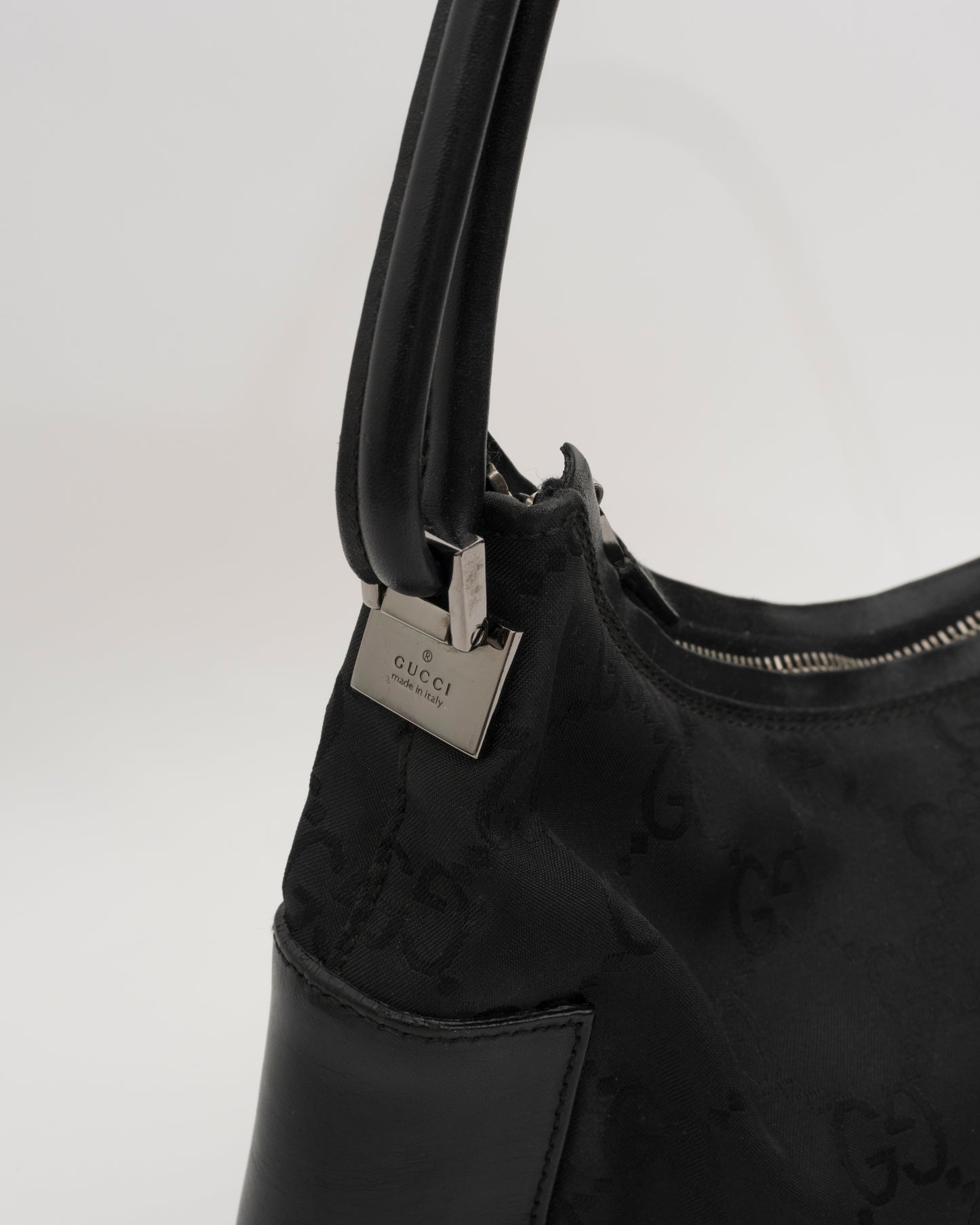 2000s GUCCI Black GG Shoulder Bag