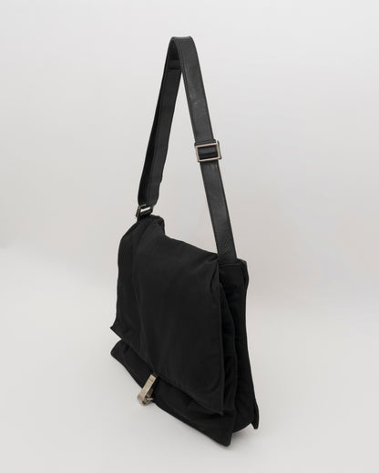 90s GUCCI Black Nylon Messenger Bag