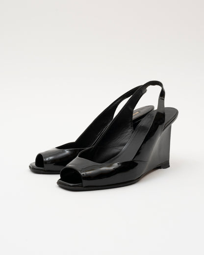 2000s MIU MIU Black Patent Wedges (36)