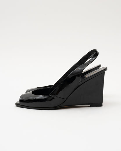 2000s MIU MIU Black Patent Wedges (36)