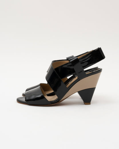 2000s CHLOE Black/Beige Patent Leather Sandals (7)
