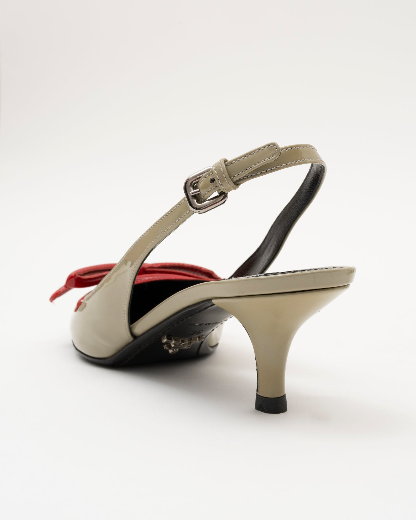 2000s PRADA Sage Patent Leather Red Bow Slingback Heels (36)