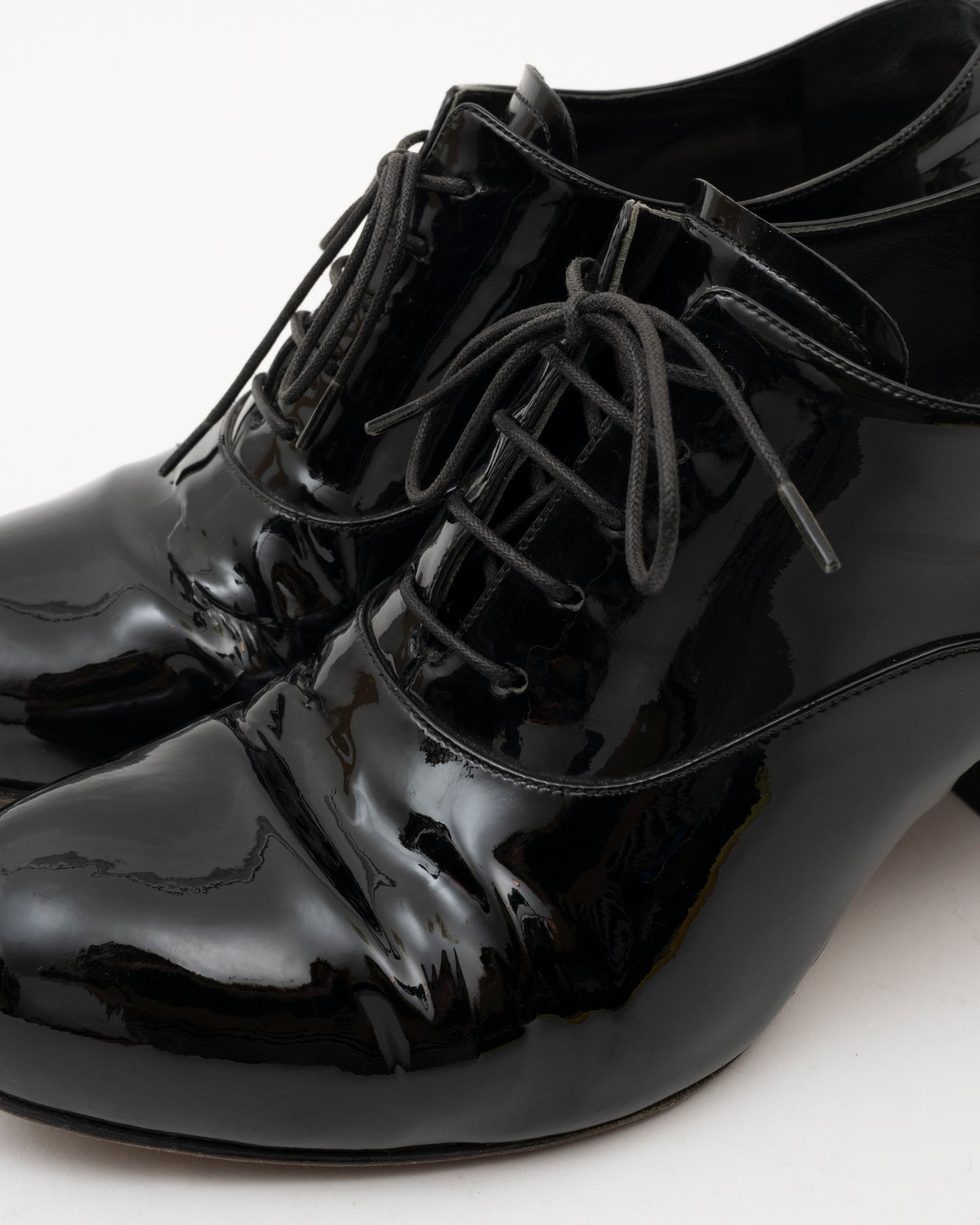 AW2015 MIU MIU Black Patent Leather Block Oxford Heels (6.5)