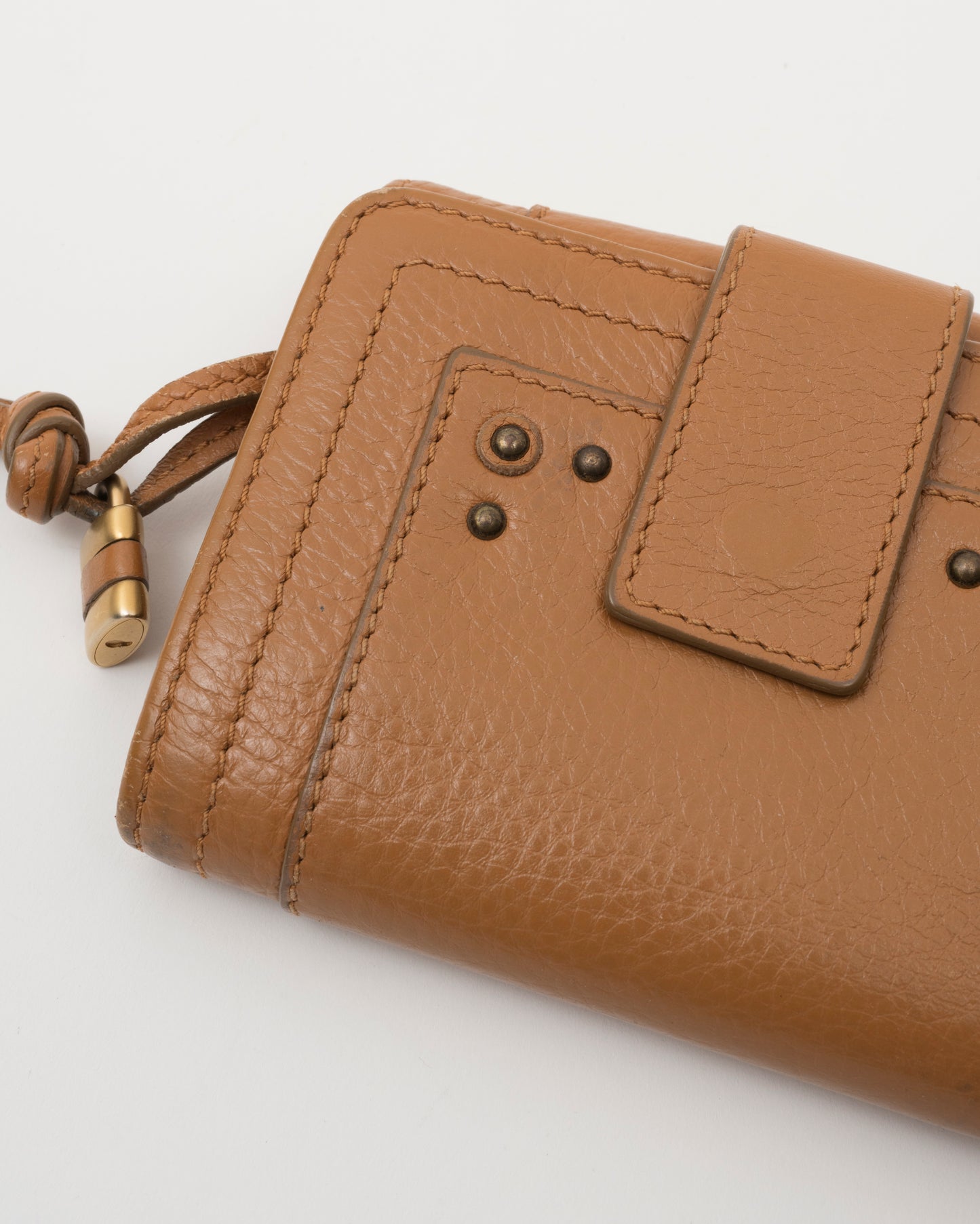 2000s CHLOE Paddington Tan Wallet