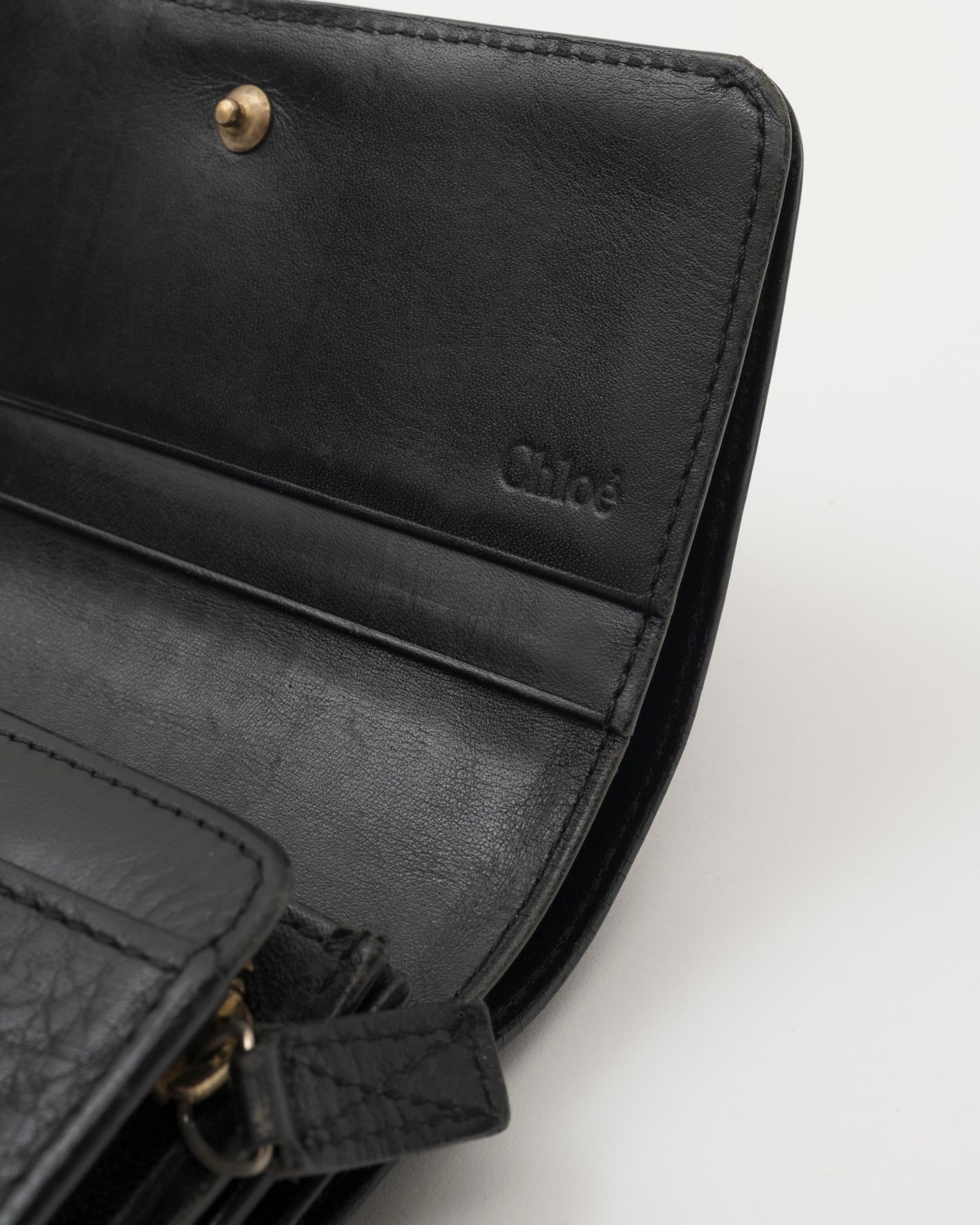 2000s CHLOE Black Leather Wallet w/Brass C