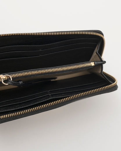 2000s CHLOE Black Lily Zip Wallet